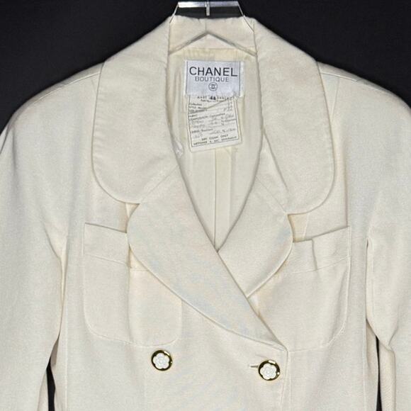 Chanel 12 Boutique Vintage Double Breast Blazer Jacket 90s Cream Camelia Button - Picture 4 of 11